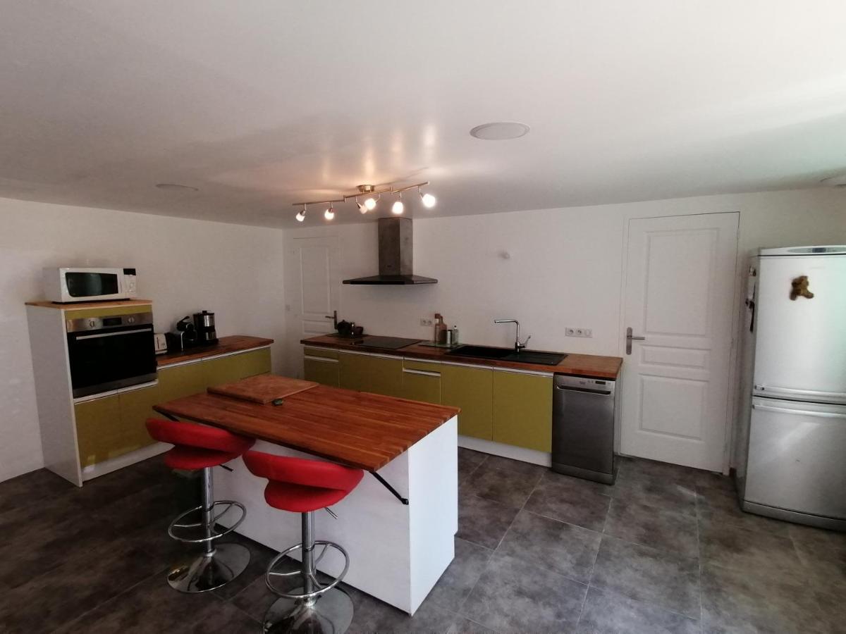 Maison Renovee En Pierres Sejour Spacieux Avec Jardin Et Terrasse Amenagee Pres Omaha Beach & Bayeux A 5Mn De La Mer Tous Commerces Commes المظهر الخارجي الصورة