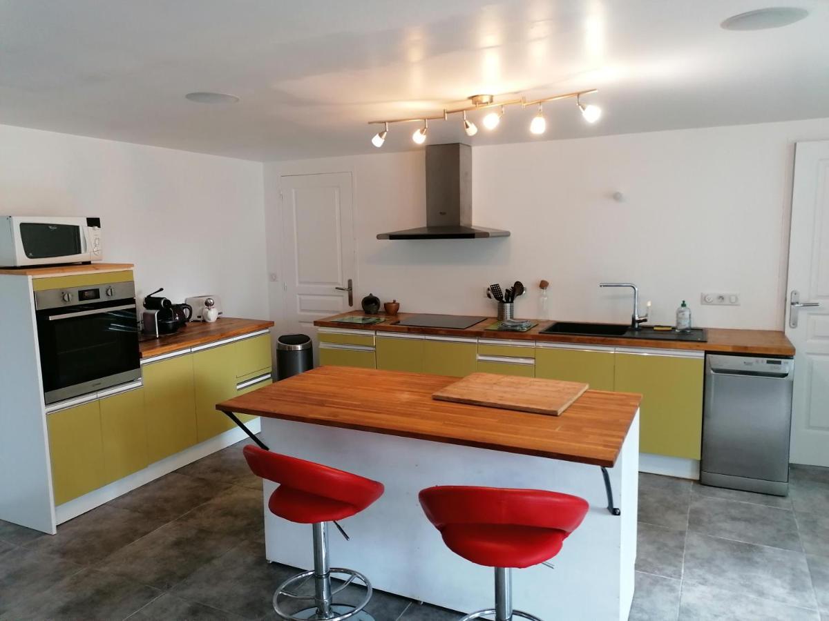 Maison Renovee En Pierres Sejour Spacieux Avec Jardin Et Terrasse Amenagee Pres Omaha Beach & Bayeux A 5Mn De La Mer Tous Commerces Commes المظهر الخارجي الصورة
